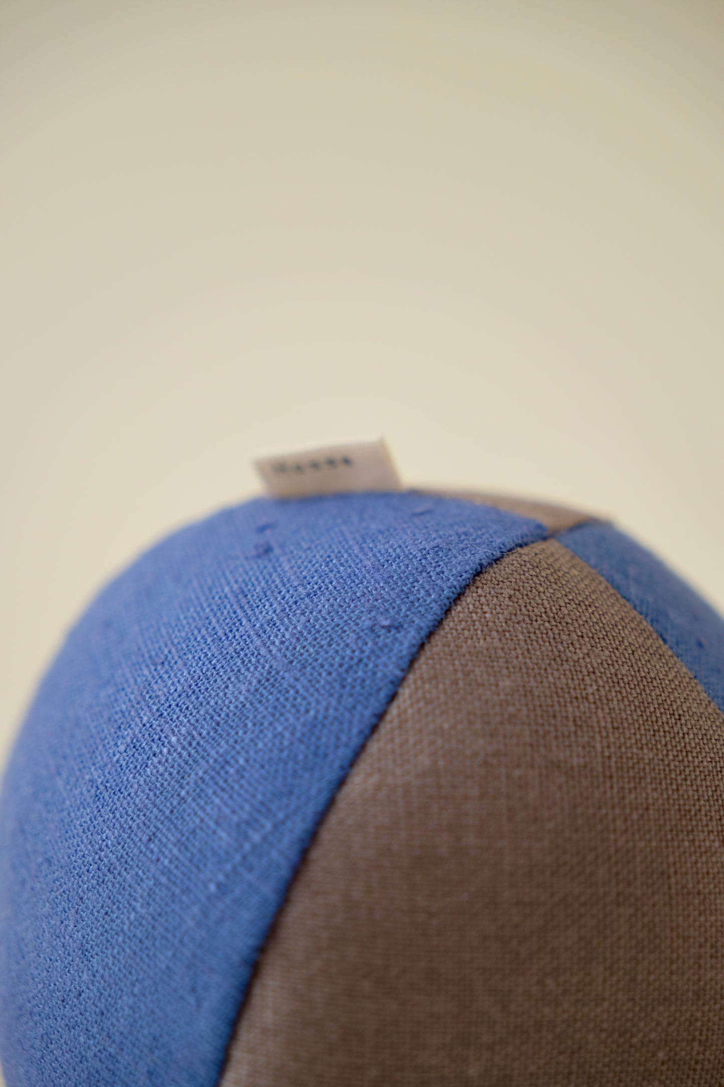 100% Linen Rattle Play Ball