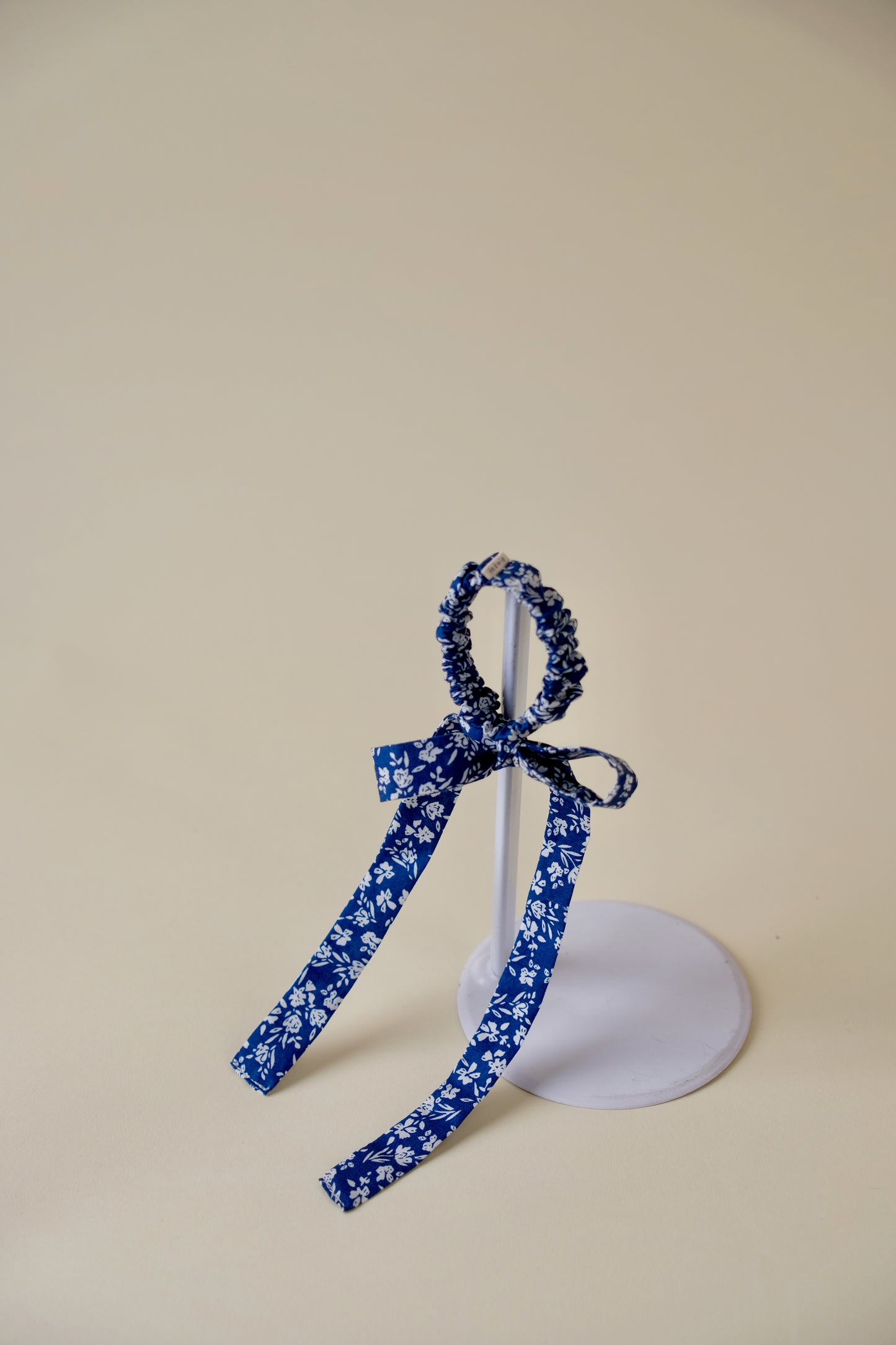 Elastic Hairbow